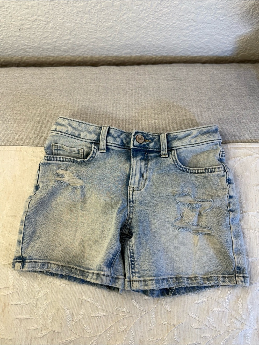 So Light Wash Distressed Girls Size 12  Denim Shorts